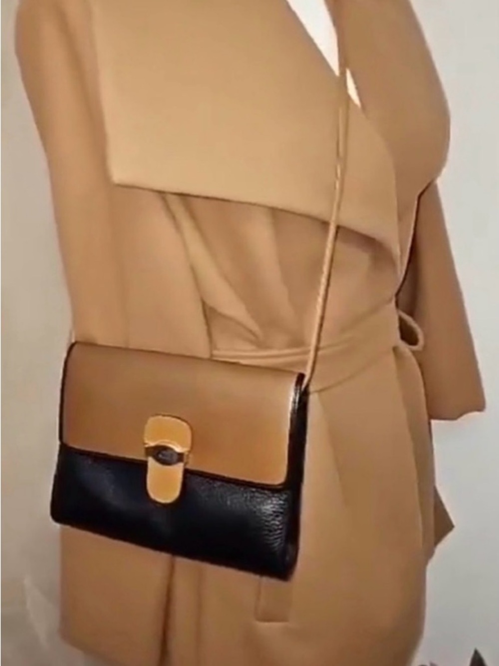 Christian Dior vintage two tone brown and black leather crossbody EUC - Picture 8 of 17